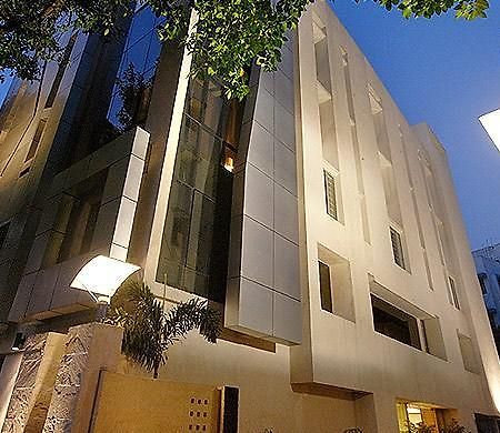 Hotel Metropole Kalkuta Zewnętrze zdjęcie